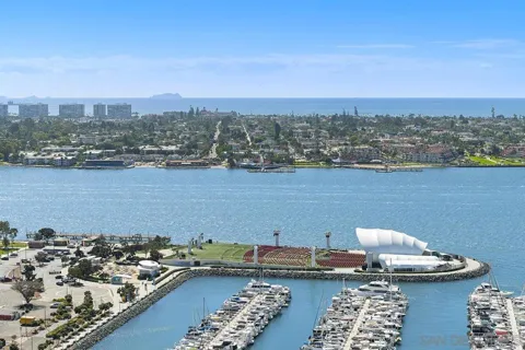 200 Harbor Drive #3003