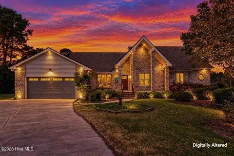 106 Bogey Court