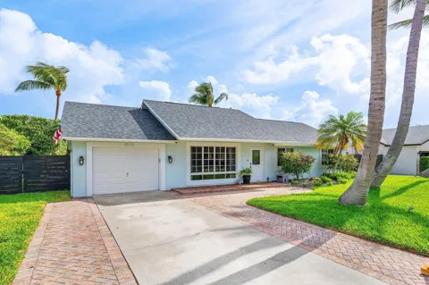 1515 GALLINULE DRIVE