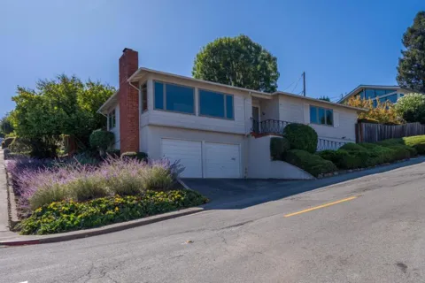 421 W 39th Avenue