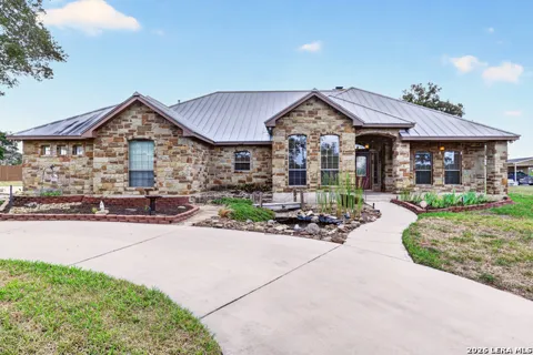 144 Abrego Lake