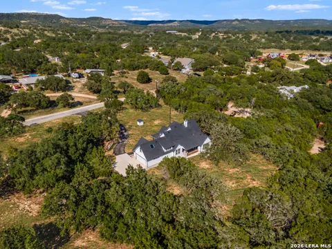 11608 Oak Country