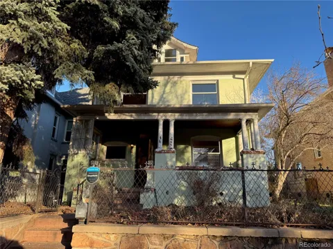 1316 Detroit Street