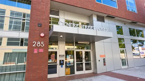 285 W 6th Street #306