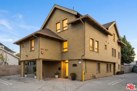 2667 Menlo Avenue #2673 - 2