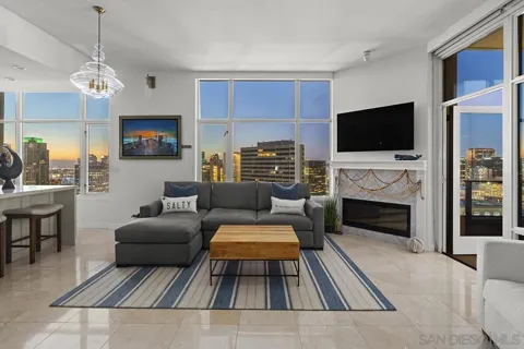 550 Front Street #2802