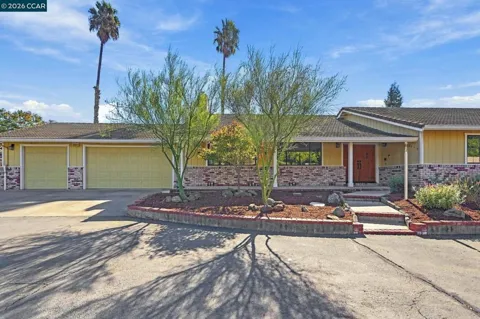 3840 Hitchcock Road