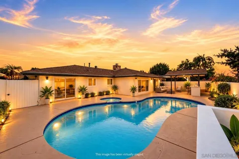 6034 Del Cerro Blvd