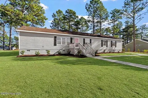 190 Pickett Circle