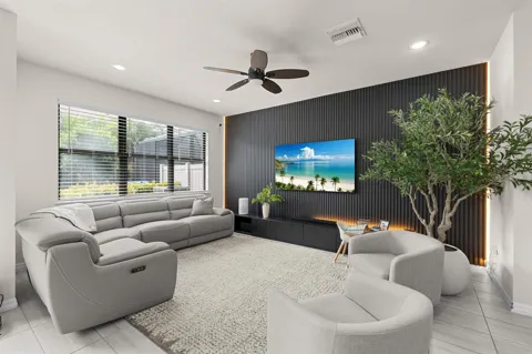 8210 Tailshot Court