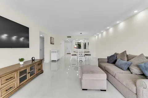 7320 Amberly Lane #208