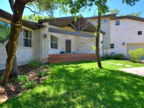 109 Crest View Drive
