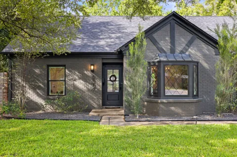2307 Cheyenne Circle