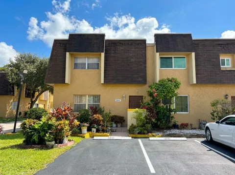 5846 BLUEBERRY COURT #69