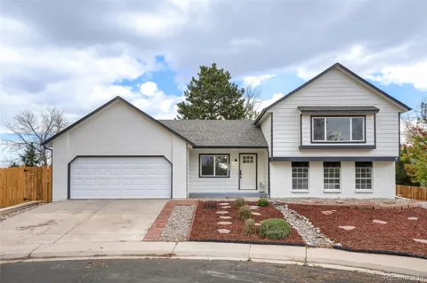4059 S Dunkirk Way