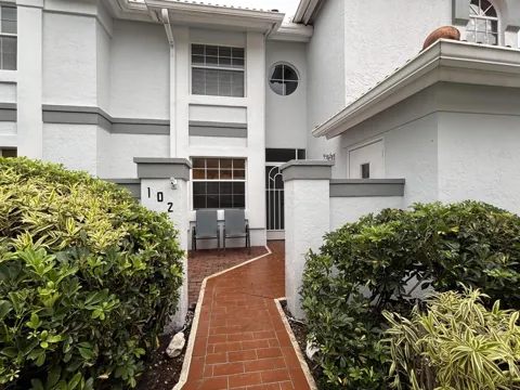 9927 Seacrest Circle #102