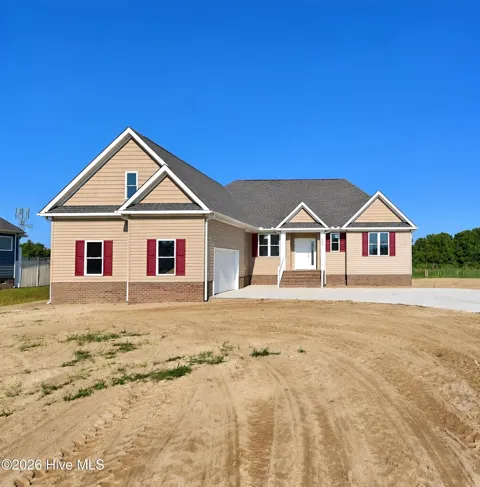 462 Pointe Vista Drive