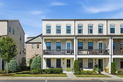 136 Harlow Circle