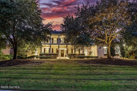 2213 Fox Hunt Lane