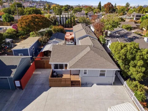 1038 Holly Street