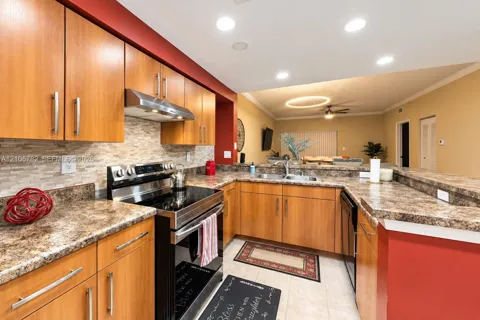 5900 W Sample Rd #202