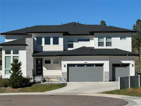 5530 Loma Vista Drive