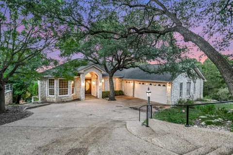 103 Highlander Street