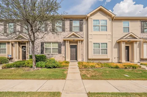 2933 Peyton Brook Drive