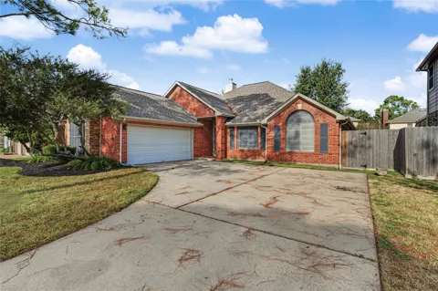 835 Maplewood Falls Court