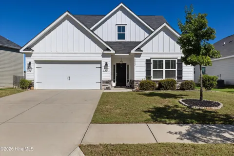 5032 Huntley Trail