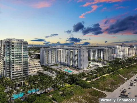 2301 Collins Ave #1006