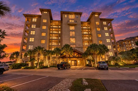 101 West Bank Drive #23