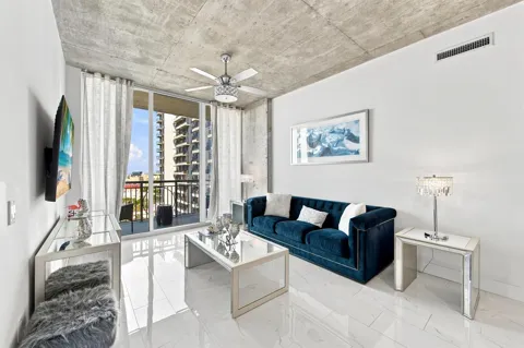 300 S Australian Avenue #1404