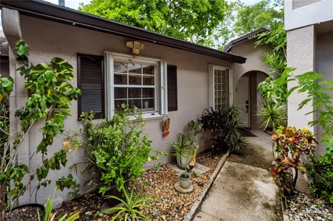 3983 NW 122nd Ter