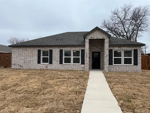 1104 Wake Drive