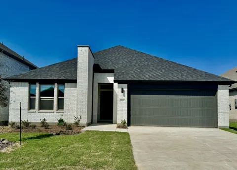 1105 Mahogany Drive