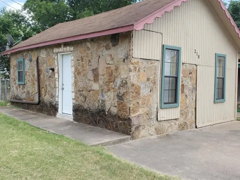 318 Overlook Drive