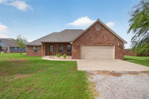 142 E 498 CIRCLE