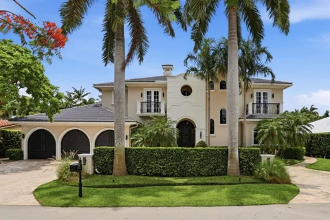 282 PRINCESS PALM ROAD