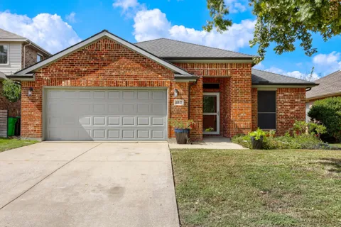 412 Crossbill Lane