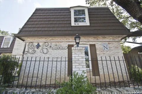 8058 Broadway #238 N