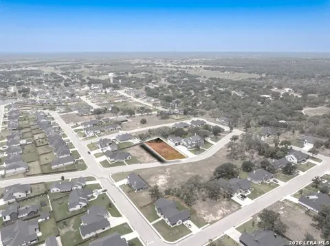 117 Chinaberry Hill