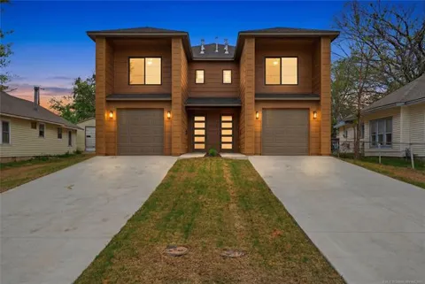 1414 E University Avenue ##1