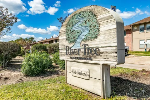 418 Garland Drive #242