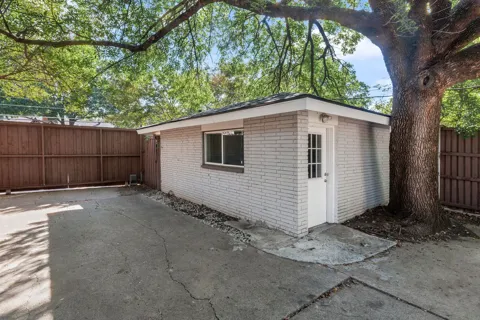 7326 Spring Valley Road