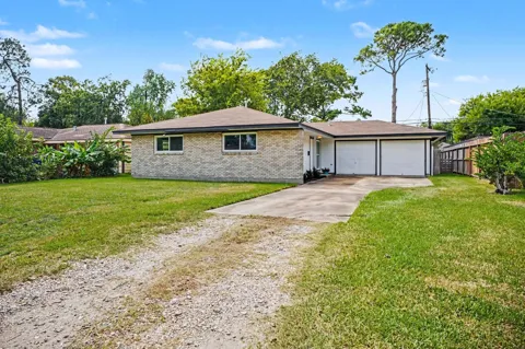 1317 Natchez Drive
