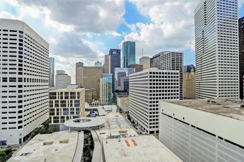 1211 Caroline Street #1708