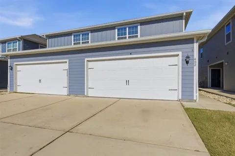 402 Marsh Lane