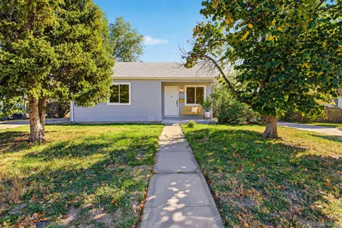 820 Oakland Street