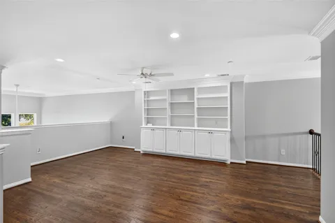2424 Greymoore Drive